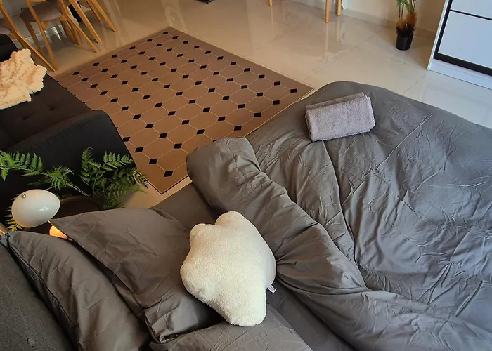 Central Park Cozy Garden View Studio For 3 Pax
